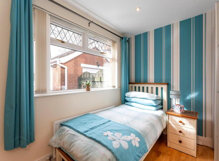 32 Heathermount Court, Comber, BT23 5NT