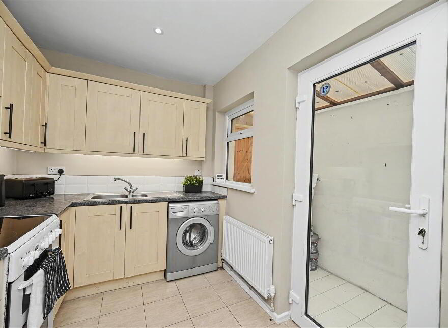 1 Hugh Street, Belfast, BT9 7HH