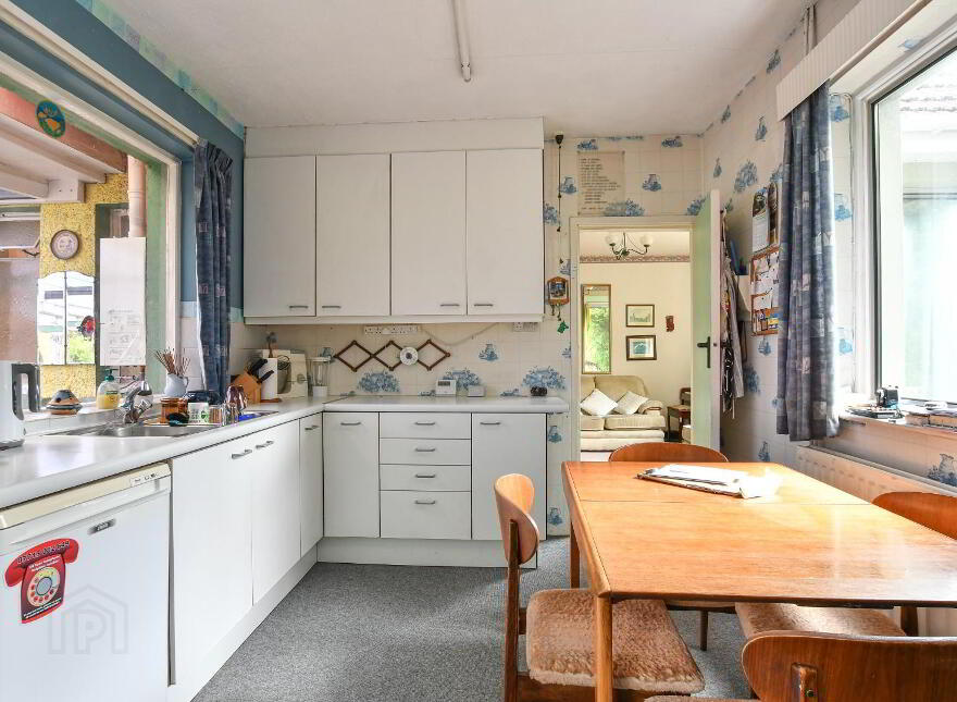 6 Abbey Drive, Bangor, BT20 4DA