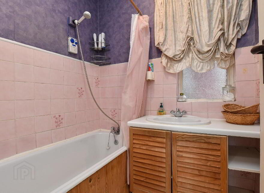 6 Abbey Drive, Bangor, BT20 4DA