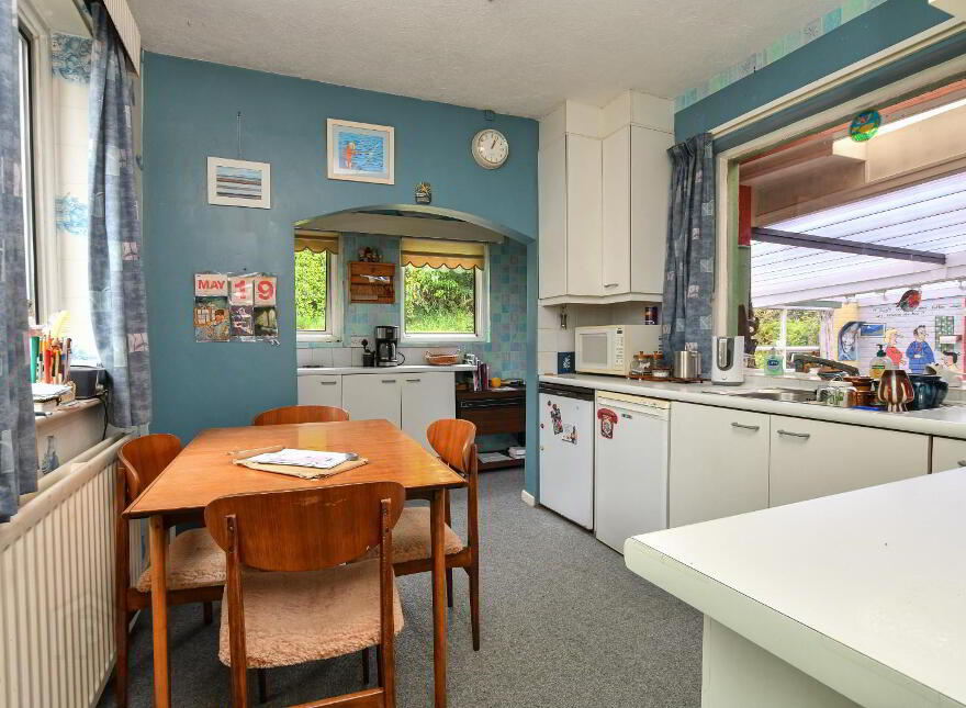 6 Abbey Drive, Bangor, BT20 4DA