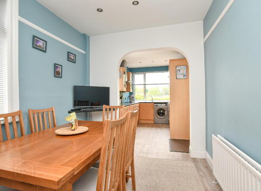9 Newtownards Road, Bangor, BT20 4BX