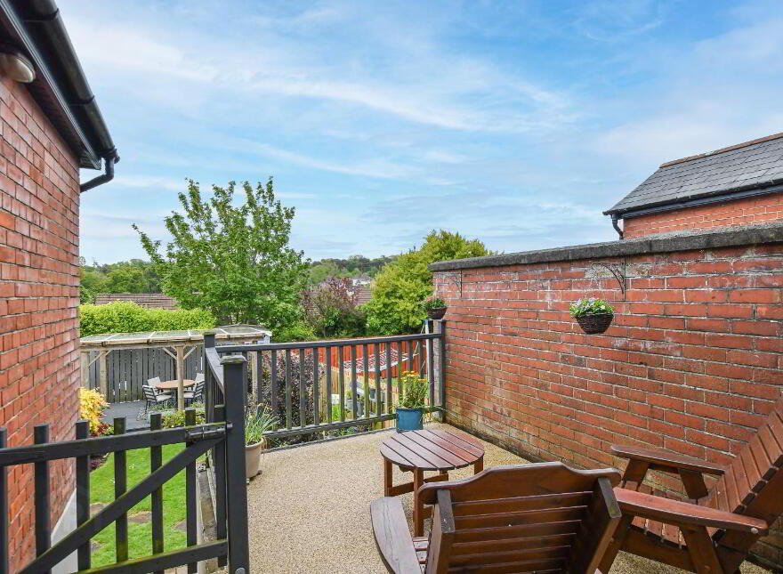 9 Newtownards Road, Bangor, BT20 4BX