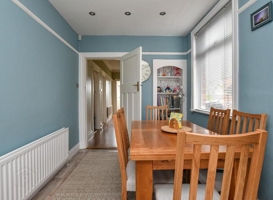 9 Newtownards Road, Bangor, BT20 4BX