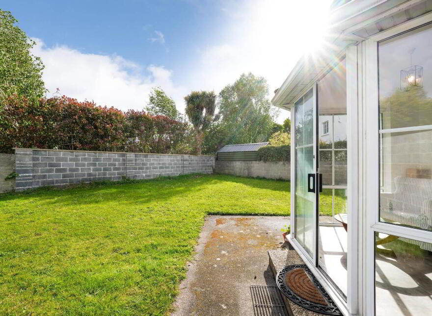9 The Maples, Bird Avenue, Clonskeagh, Dublin, D14T883