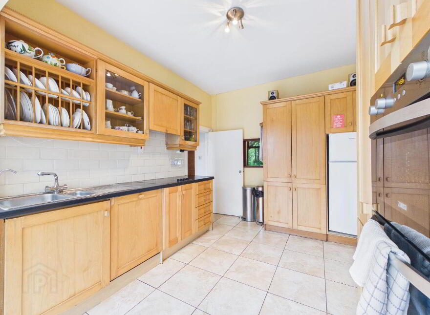 Knockroe, Passage East, X91K275