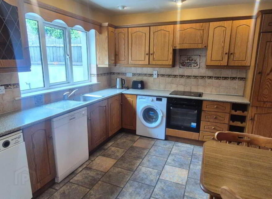 9 Riverside Mews, Carrickbeg, Carrick-On-Suir, E32YY90