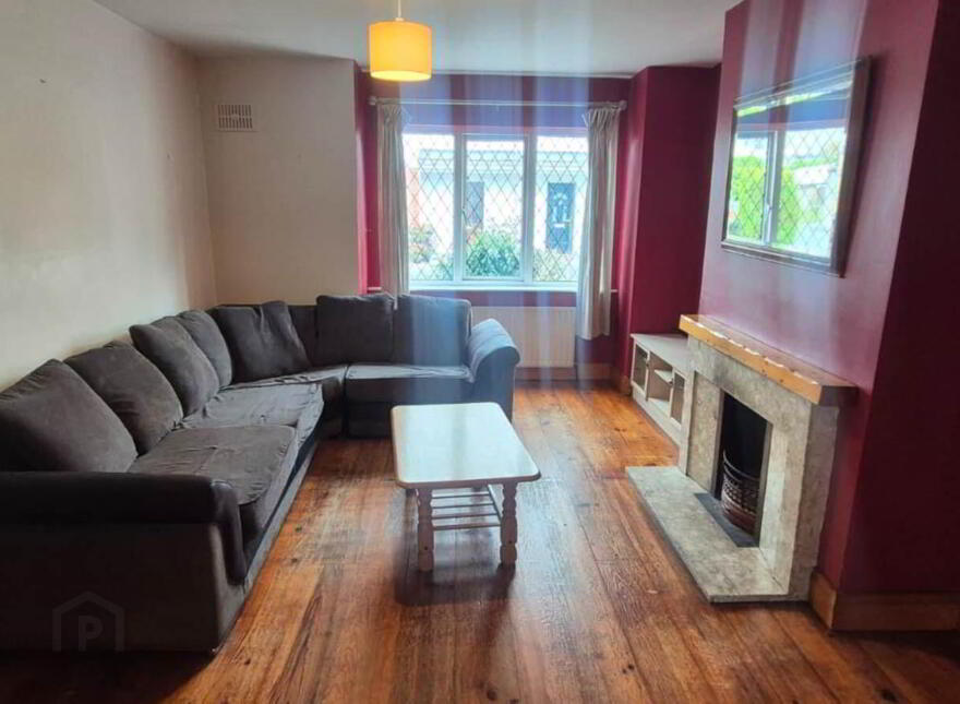 9 Riverside Mews, Carrickbeg, Carrick-On-Suir, E32YY90