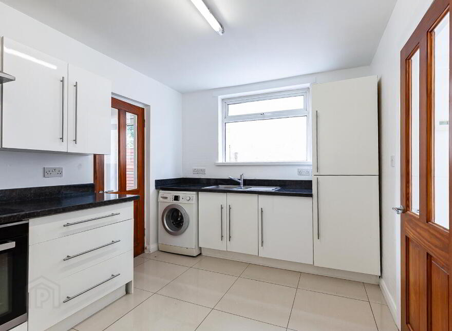 42 Joanmount Gardens, Belfast, BT14 6NX