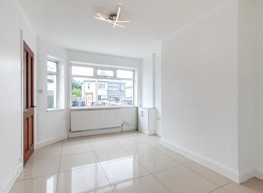 42 Joanmount Gardens, Belfast, BT14 6NX