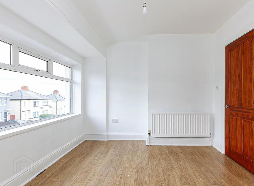 42 Joanmount Gardens, Belfast, BT14 6NX