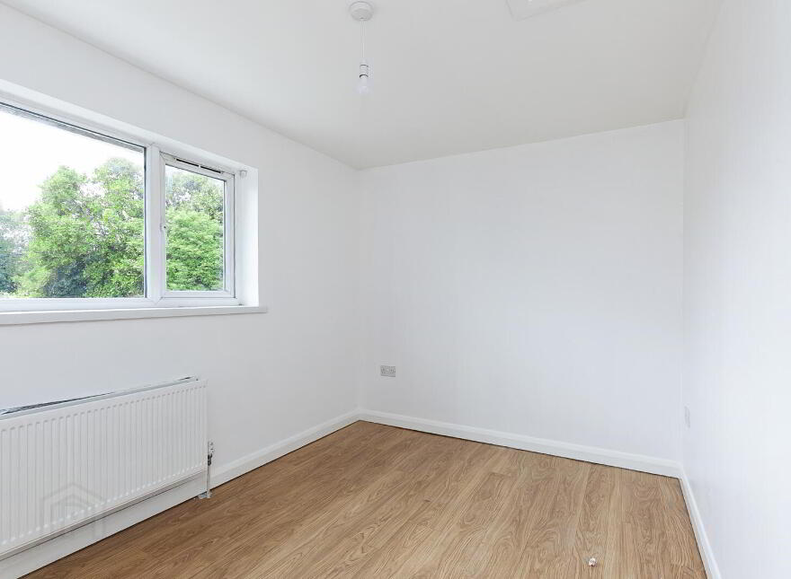 42 Joanmount Gardens, Belfast, BT14 6NX