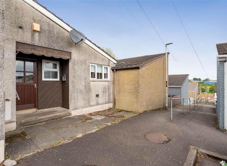 73 Lanntara, Ballee, Ballymena, BT42 3BG
