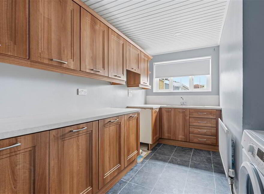 73 Lanntara, Ballee, Ballymena, BT42 3BG