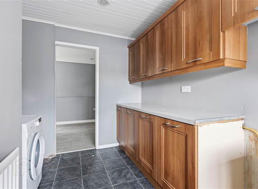 73 Lanntara, Ballee, Ballymena, BT42 3BG