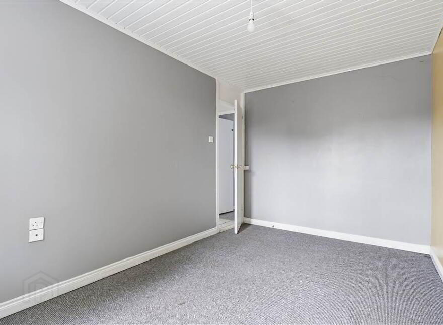 73 Lanntara, Ballee, Ballymena, BT42 3BG