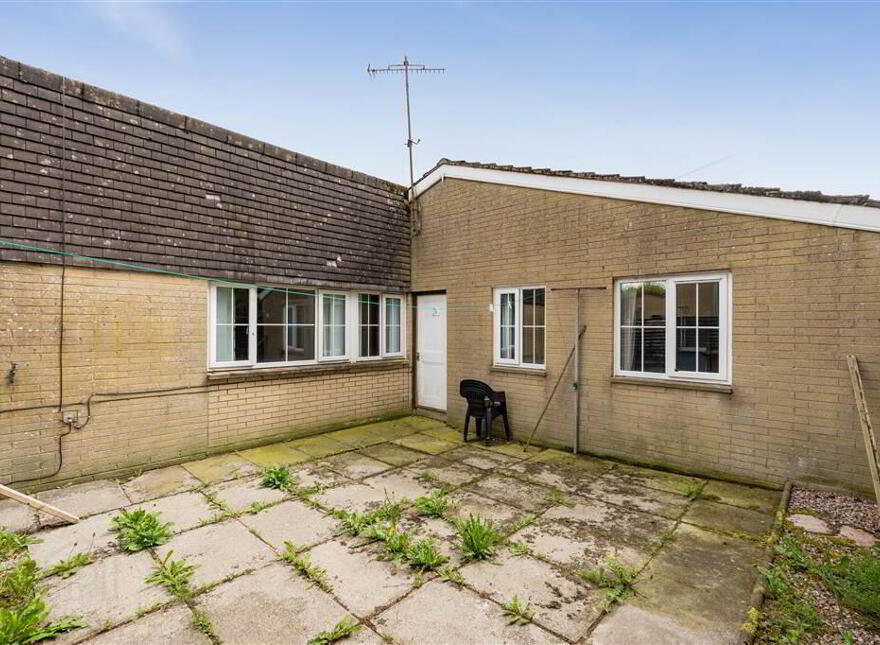 73 Lanntara, Ballee, Ballymena, BT42 3BG