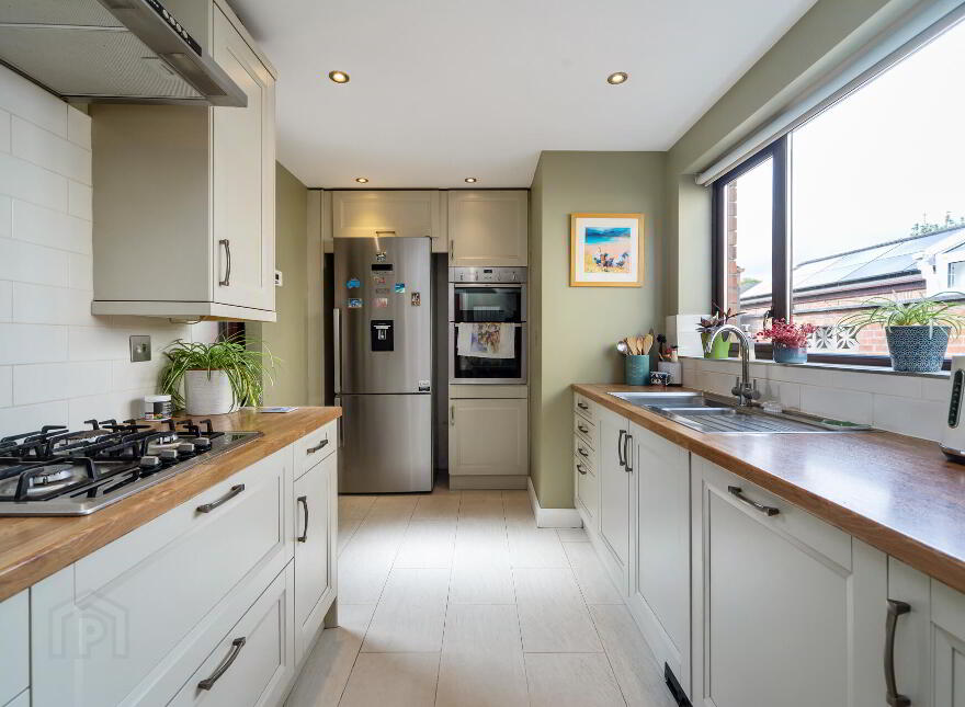 11 Orpen Drive, Upper Lisburn Road, Belfast, BT10 0BT