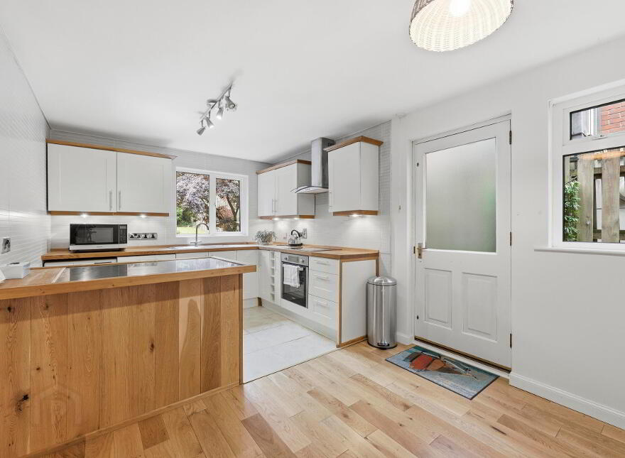 Apartment 2 Deramore Manor 1A Deramore Park South, Belfast, BT9 5JY