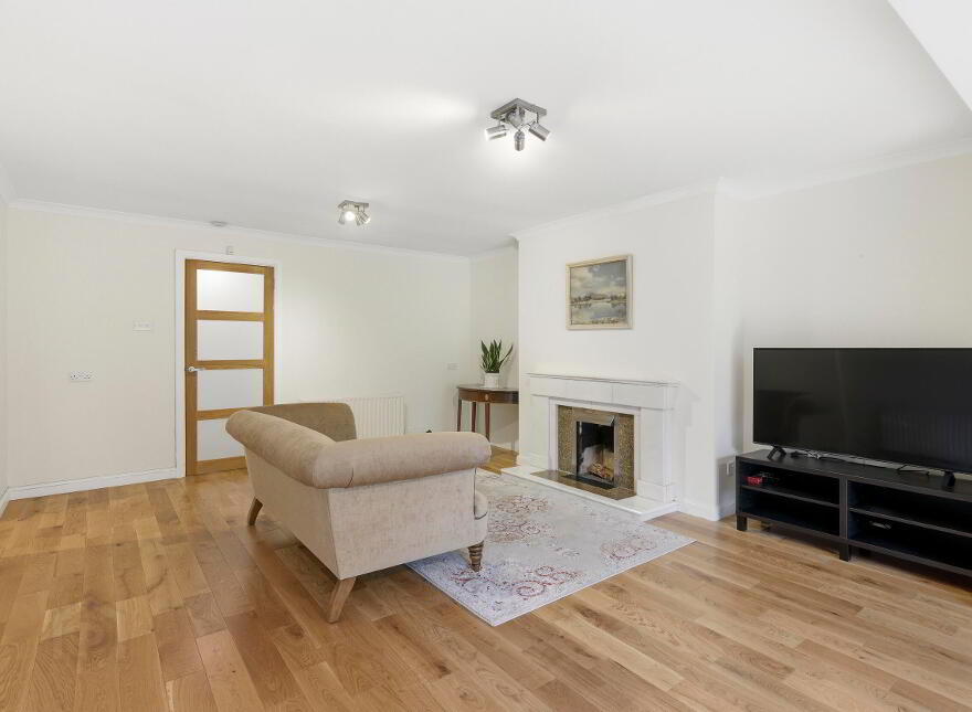 Apartment 2 Deramore Manor 1A Deramore Park South, Belfast, BT9 5JY