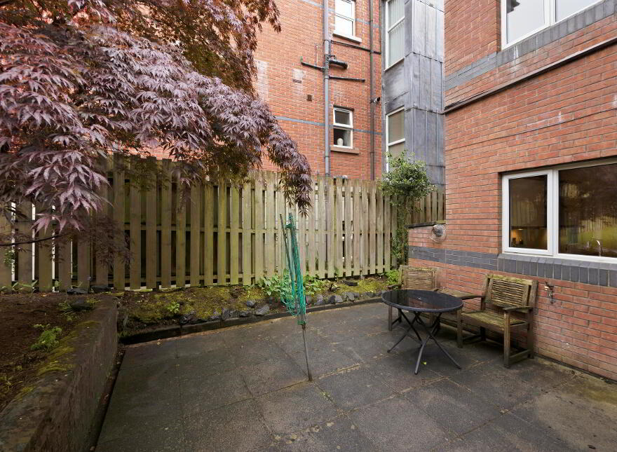 Apartment 2 Deramore Manor 1A Deramore Park South, Belfast, BT9 5JY