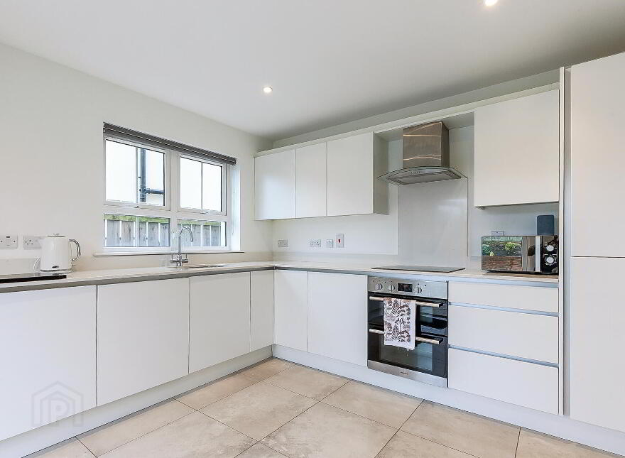 41 Ayrshire Gardens, Lisburn, BT28 2EL
