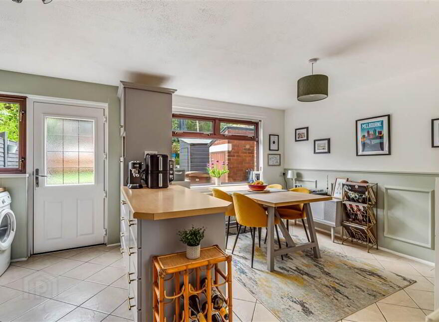 12 The Close, Finaghy, Belfast, BT10 0GG