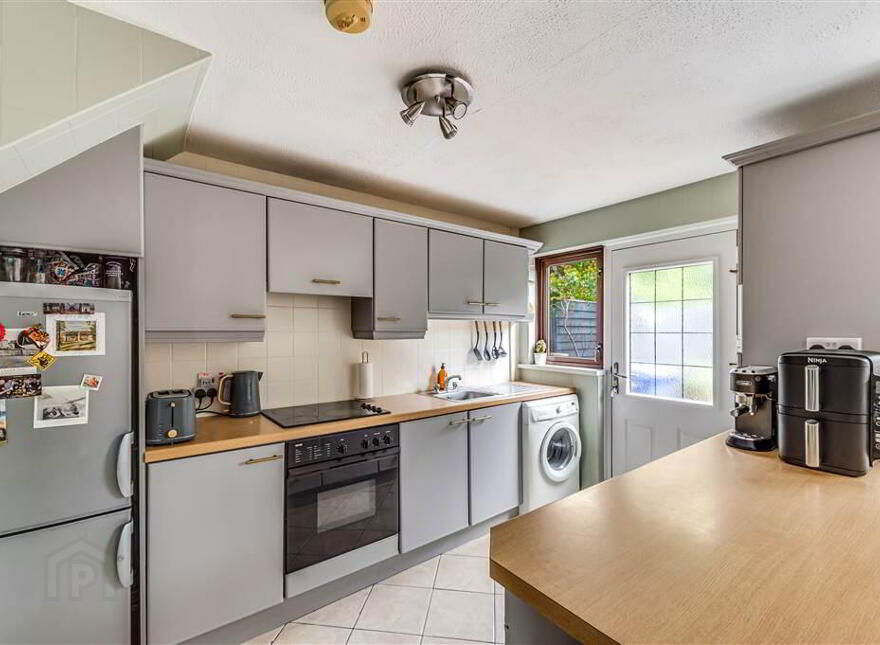 12 The Close, Finaghy, Belfast, BT10 0GG