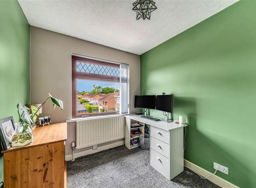 12 The Close, Finaghy, Belfast, BT10 0GG