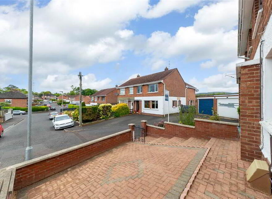 12 The Close, Finaghy, Belfast, BT10 0GG