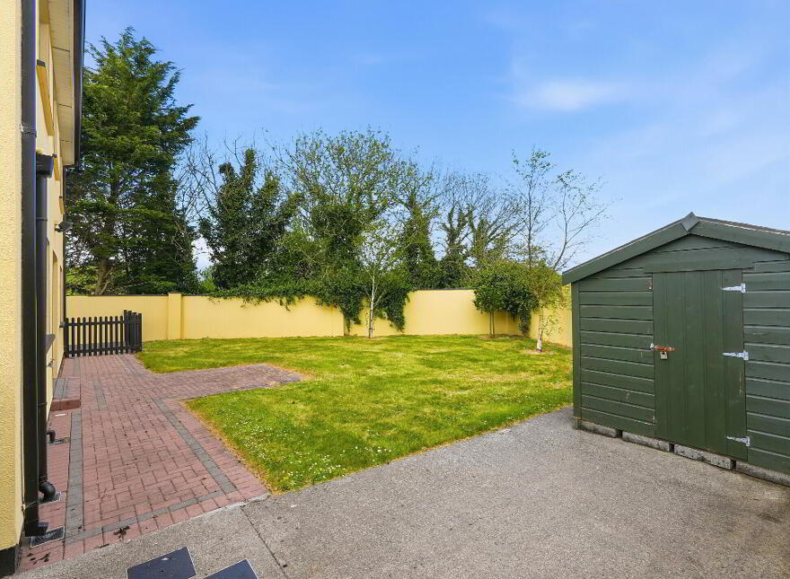 9 College Green, Claremorris, F12N6P8
