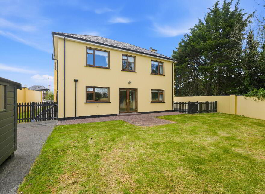 9 College Green, Claremorris, F12N6P8