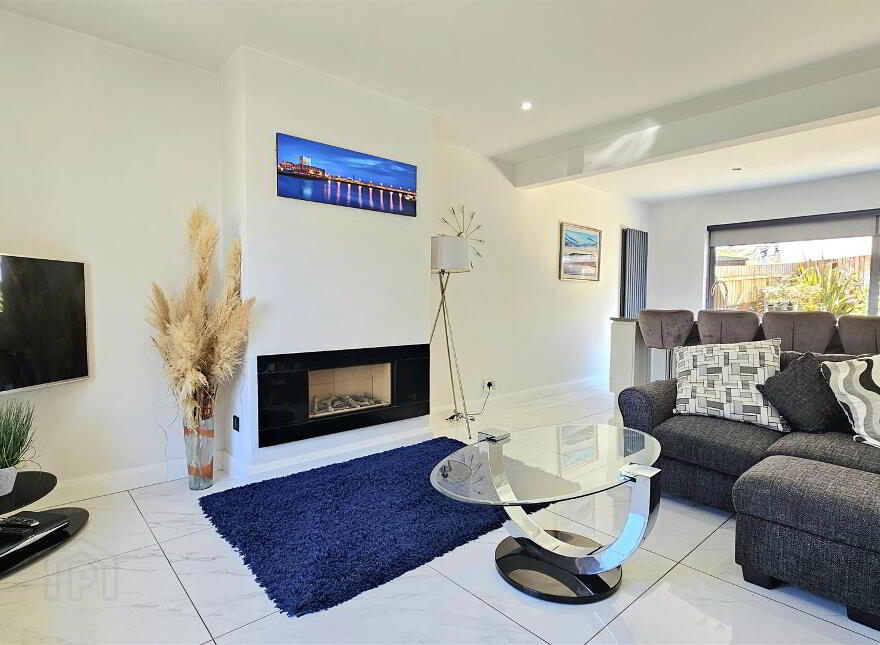 10 Maritime Drive, Carrickfergus, BT38 8GQ