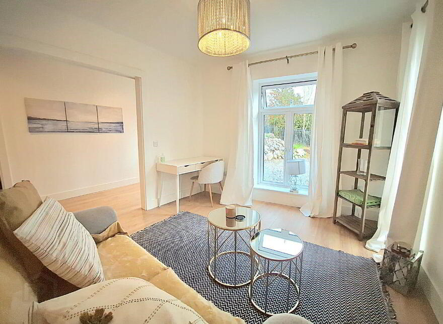 Auburn, Dublin Road, Athlone, N37C6Y0
