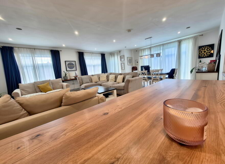 Auburn, Dublin Road, Athlone, N37C6Y0