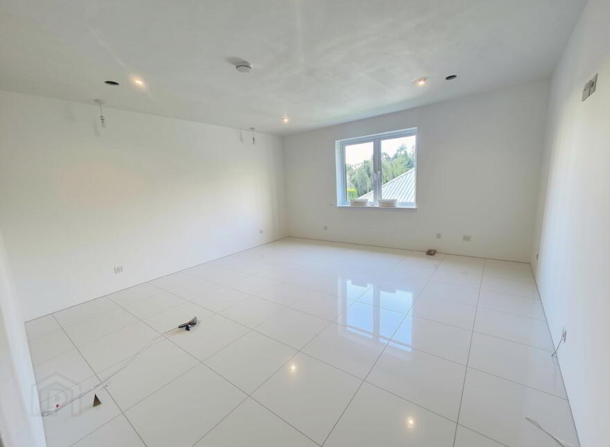 Auburn, Dublin Road, Athlone, N37C6Y0