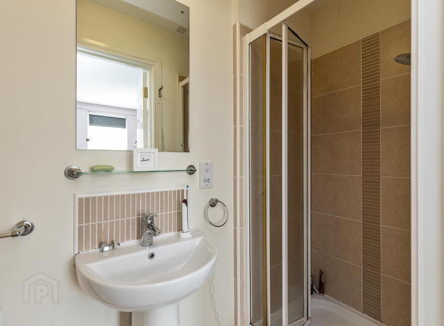 Apt 8, Willowbank Manor, Upper Knockbreda Road, Belfast, BT6 0JY