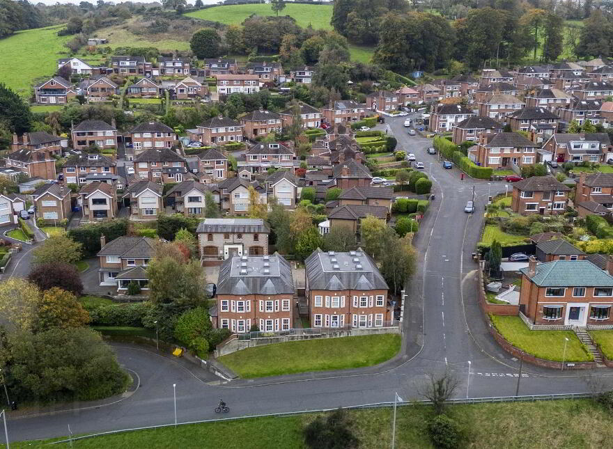Apt 8, Willowbank Manor, Upper Knockbreda Road, Belfast, BT6 0JY