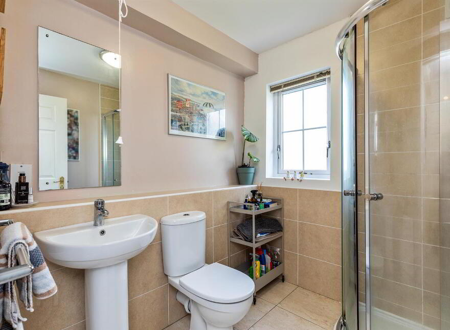 Apt 8, Willowbank Manor, Upper Knockbreda Road, Belfast, BT6 0JY