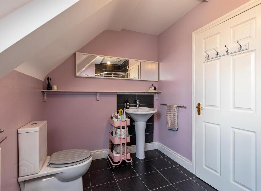 Apt 8, Willowbank Manor, Upper Knockbreda Road, Belfast, BT6 0JY