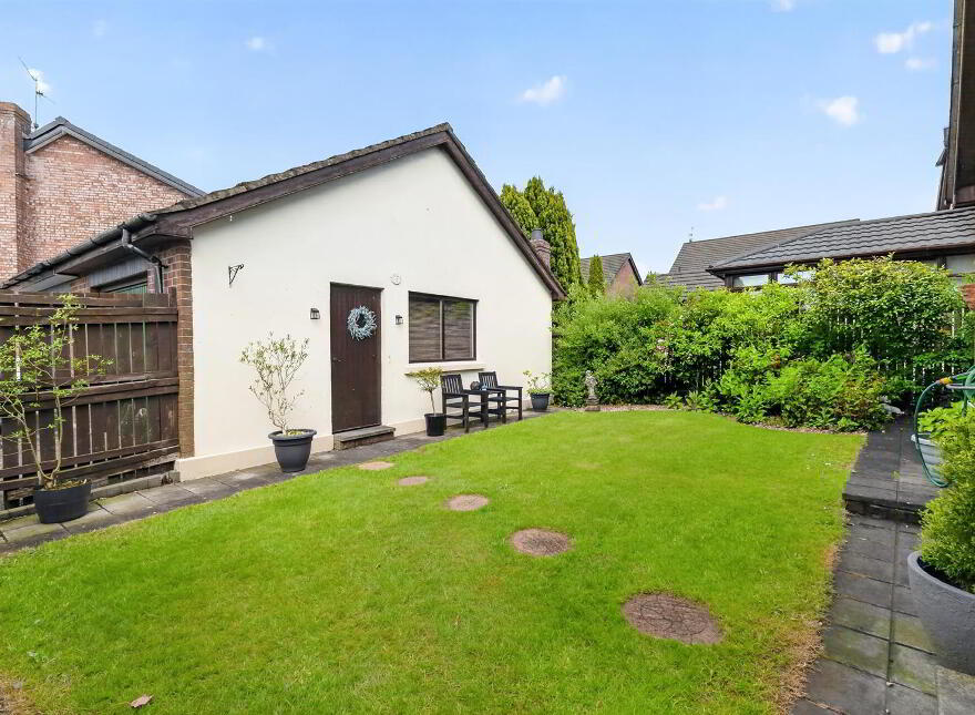 63 Haddington Hill, Lisburn, BT28 3AU