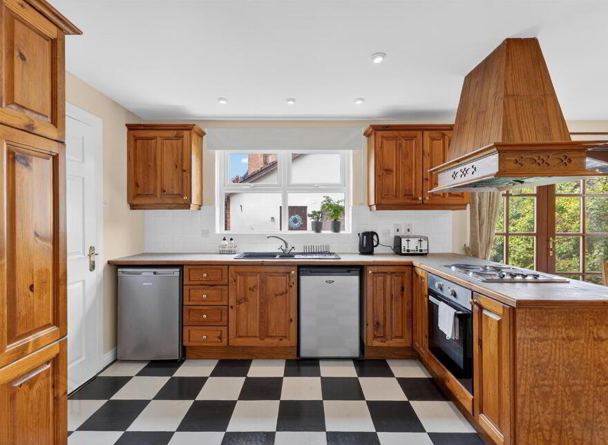 63 Haddington Hill, Lisburn, BT28 3AU