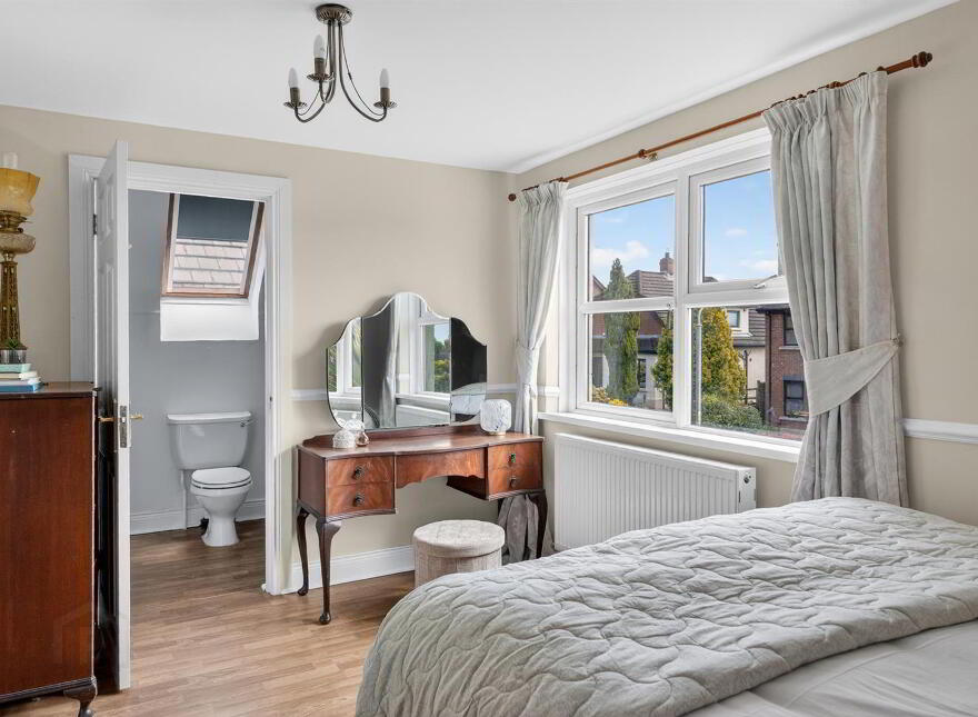 63 Haddington Hill, Lisburn, BT28 3AU
