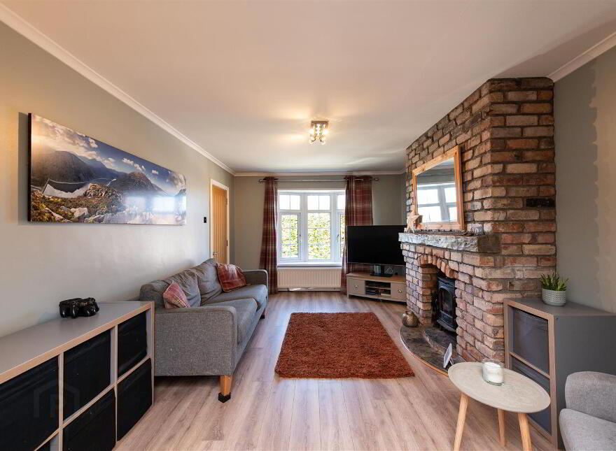 25 Lynn Avenue, Dromore, BT25 1PZ