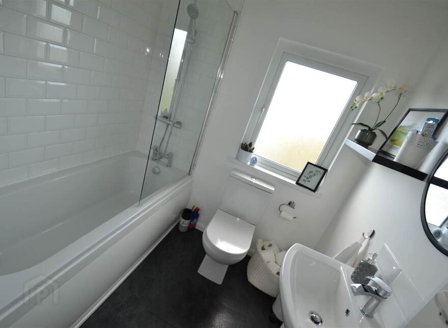 86 Church Street, Bangor, BT20 3HY