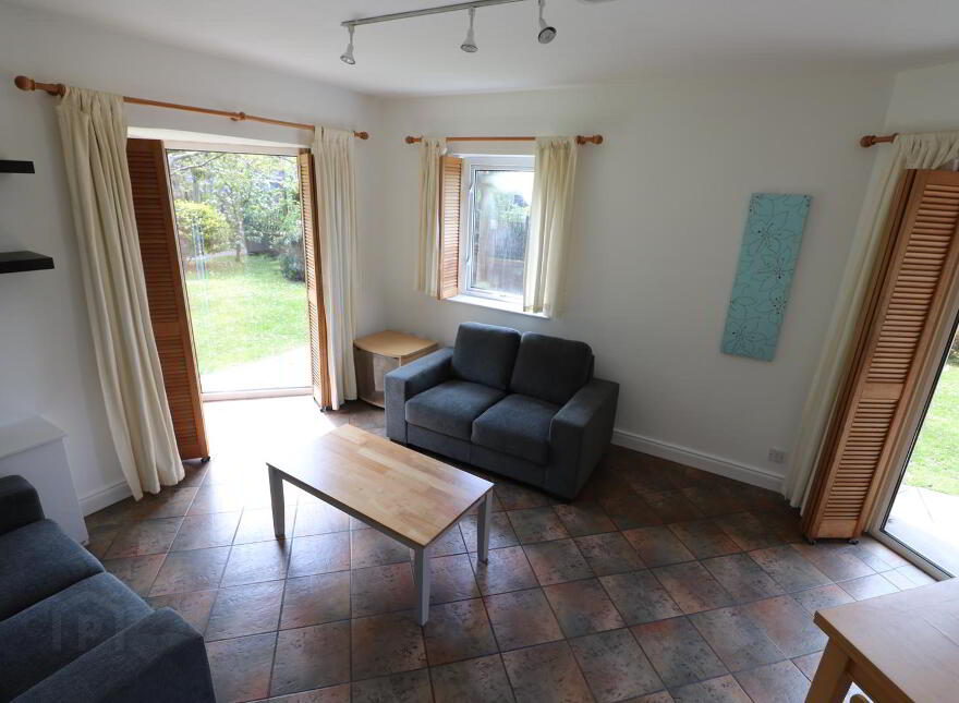 20 Laganview Court, Belfast, BT5 4AR