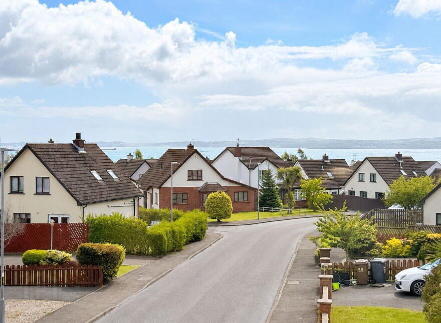 48 Broadlands Gardens, Carrickfergus, BT38 7BJ
