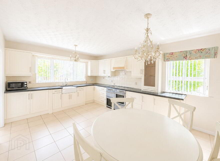48 Broadlands Gardens, Carrickfergus, BT38 7BJ