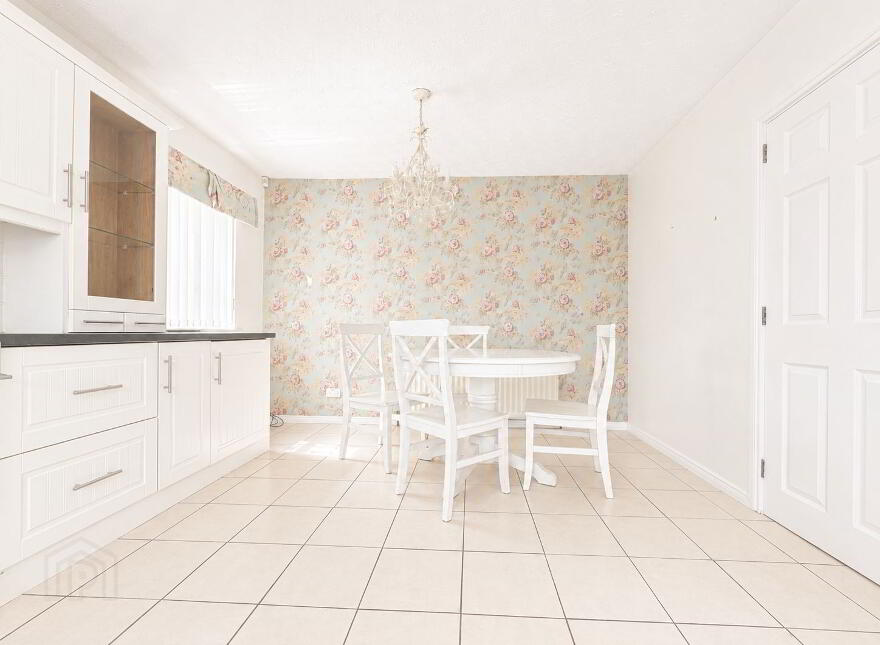 48 Broadlands Gardens, Carrickfergus, BT38 7BJ