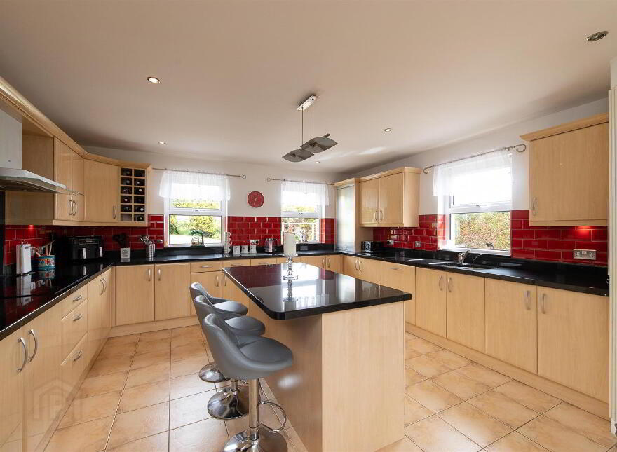 5A Ardkeeragh Road, Newry, BT34 1NW